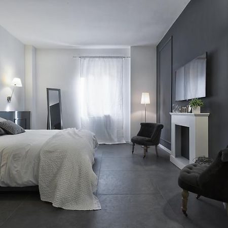 Suite Vogue Visconti Voghera Exteriér fotografie